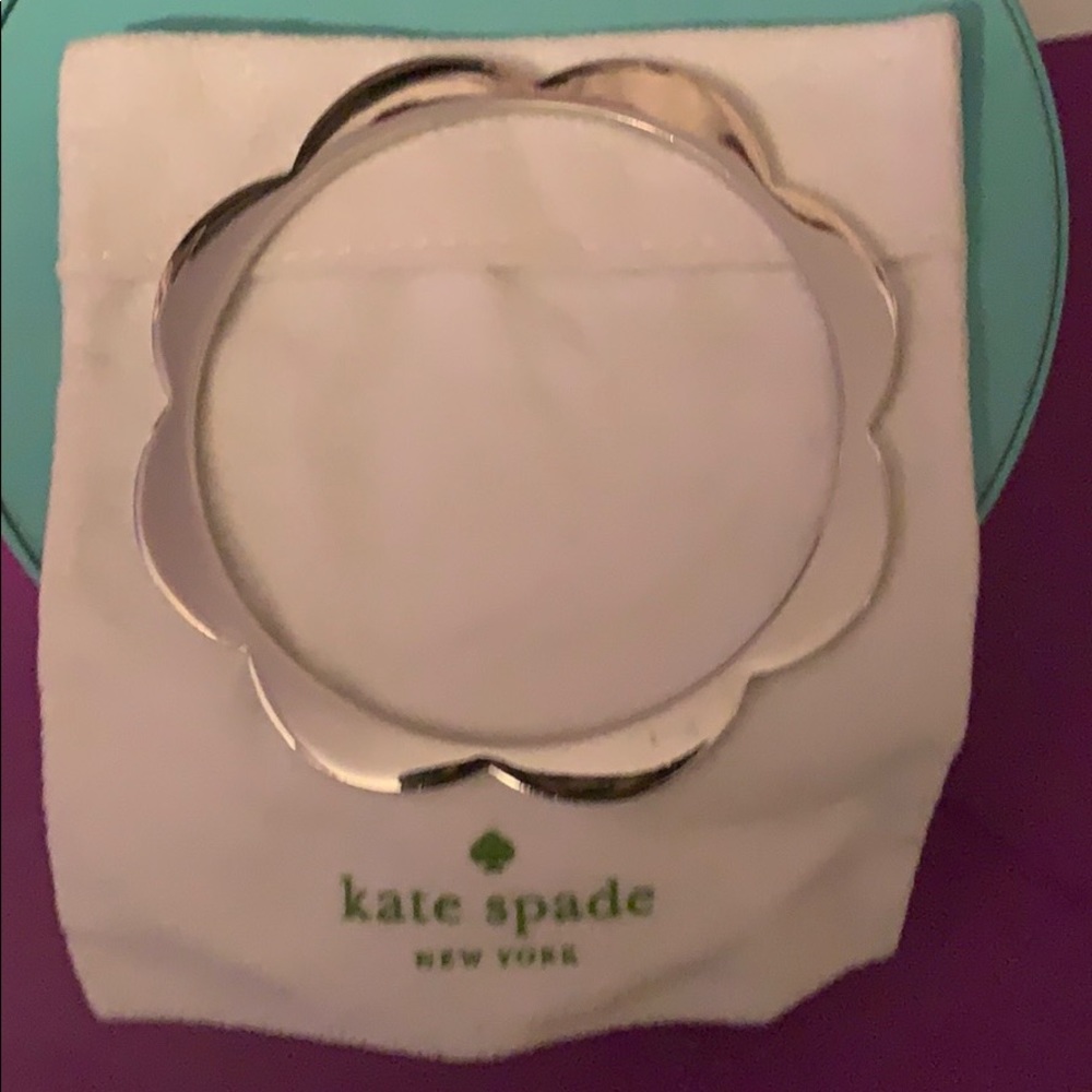 Kate Spade ♠️ Silver Bengal bracelet  🌸Pedal 👀